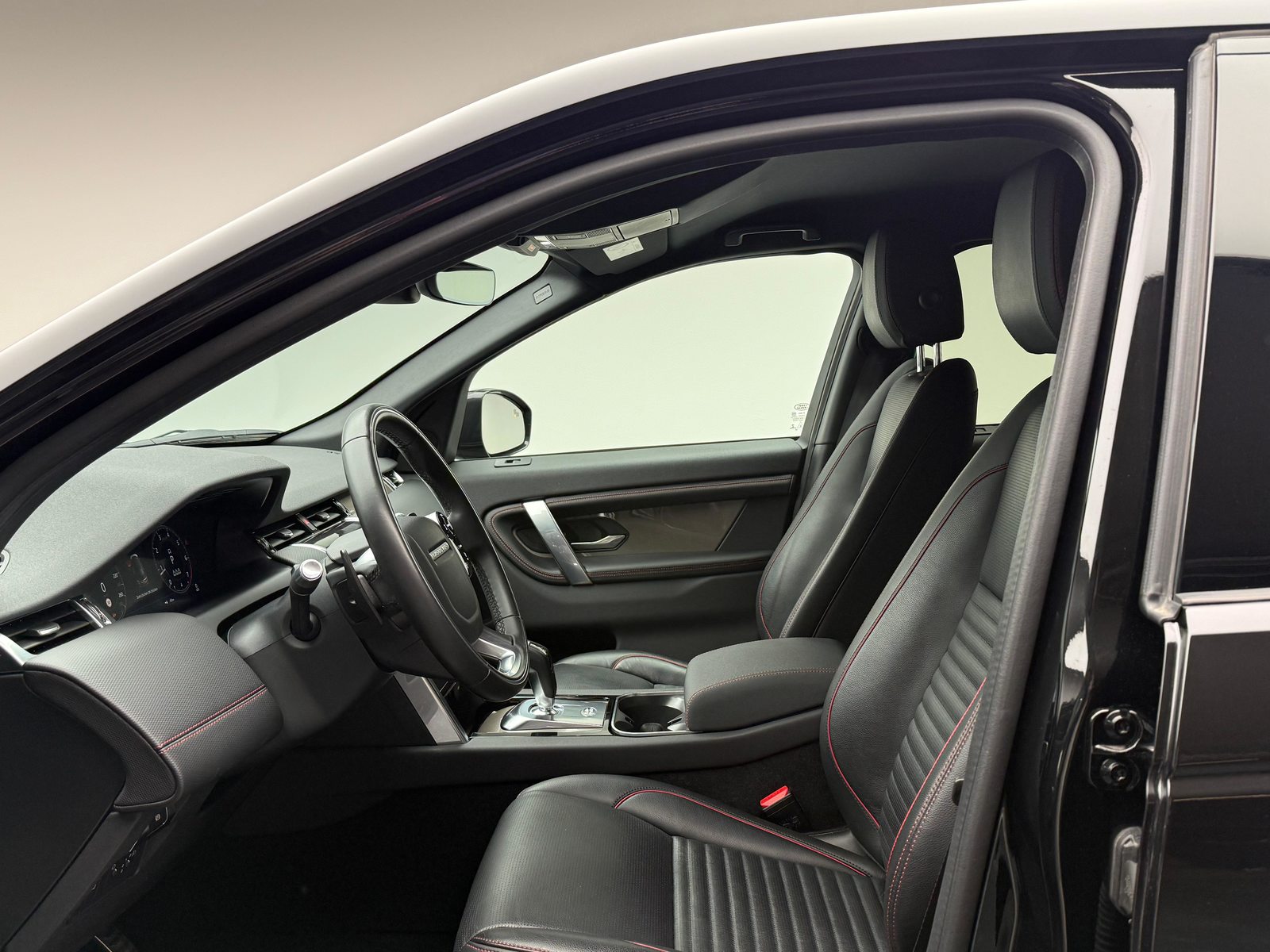 LAND ROVER Discovery Sport 2.0 Si4 R-Dynamic S, Hybride Léger Essence/Électricité, Occasion / Utilisé, Automatique - 7