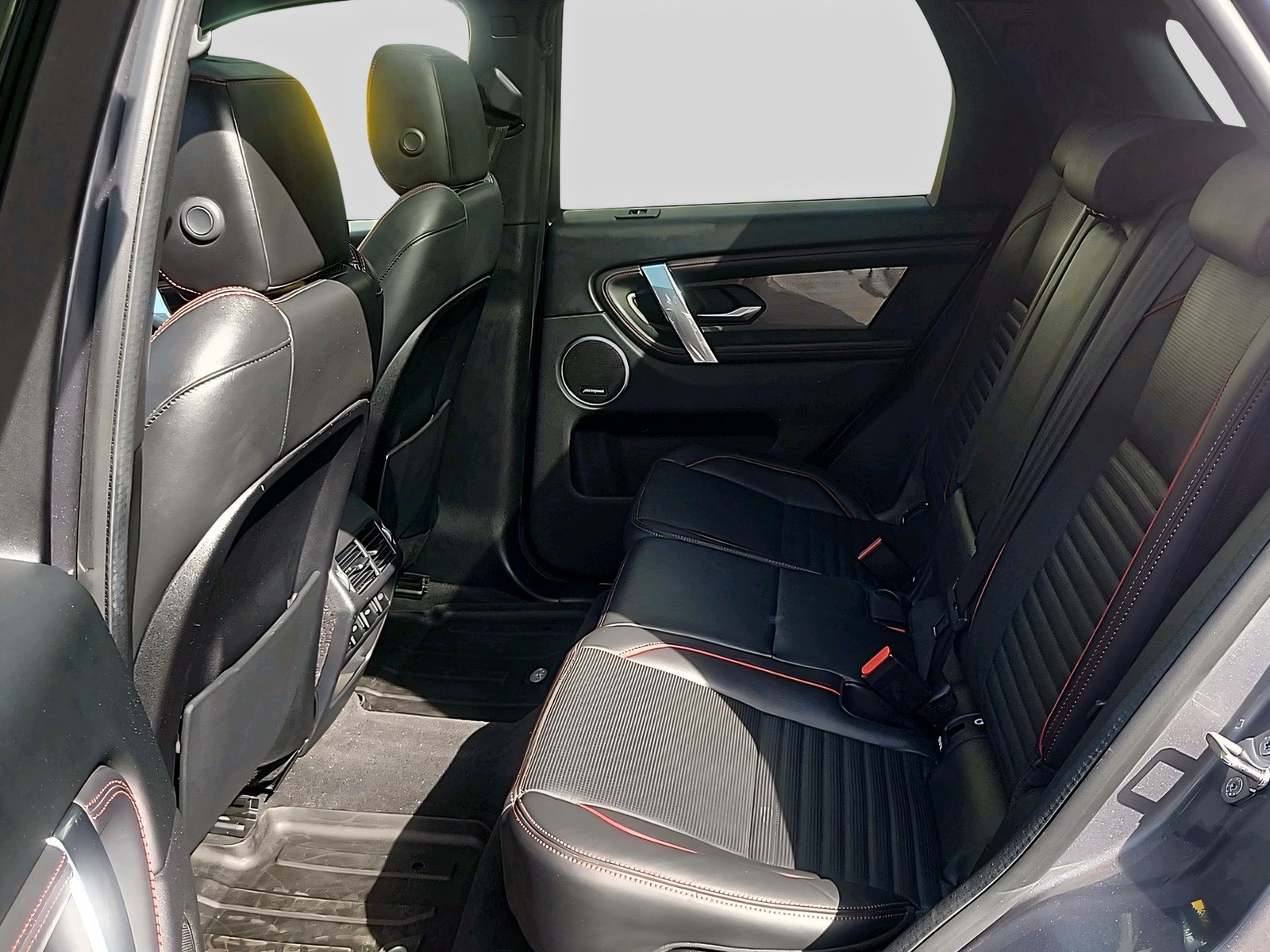 LAND ROVER Discovery Sport 2.0 Si4 250 R-Dynamic HSE 5-Plätzer, Mild-Hybrid Benzin/Elektro, Occasion / Gebraucht, Automatik - 6