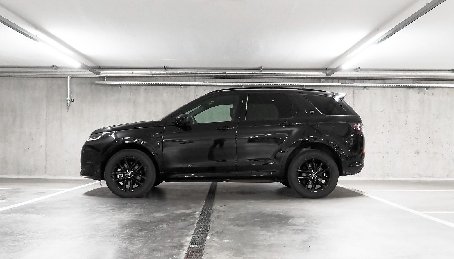 LAND ROVER Discovery Sport 1.5 T 270e Dynamic SE, Plug-in-Hybrid Benzin/Elektro, Occasion / Gebraucht, Automatik - 4