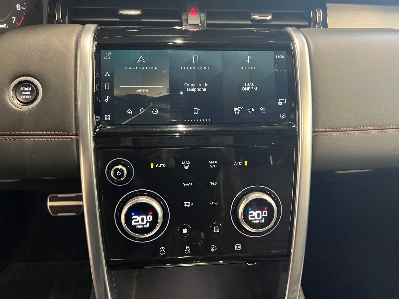 LAND ROVER Discovery Sport 1.5 T 300e R-Dynamic HSE, Hybride Rechargeable Essence/Électricité, Occasion / Utilisé, Automatique - 5