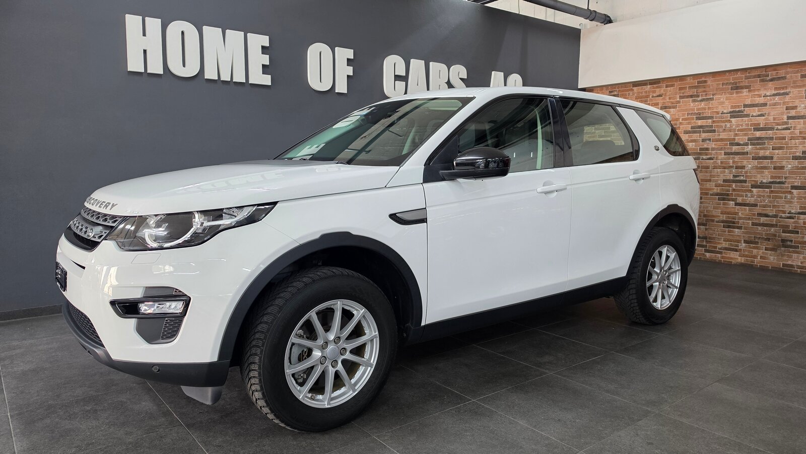 LAND ROVER Discovery Sport 2.0 TD4 Pure, Diesel, Second hand / Used, Automatic - 3