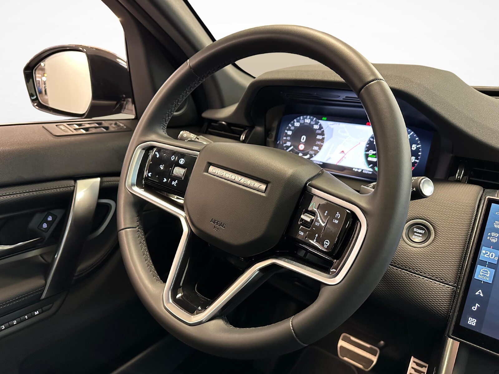LAND ROVER Discovery Sport 1.5 T 270e Dynamic SE, Plug-in-Hybrid Benzin/Elektro, Occasion / Gebraucht, Automatik - 7