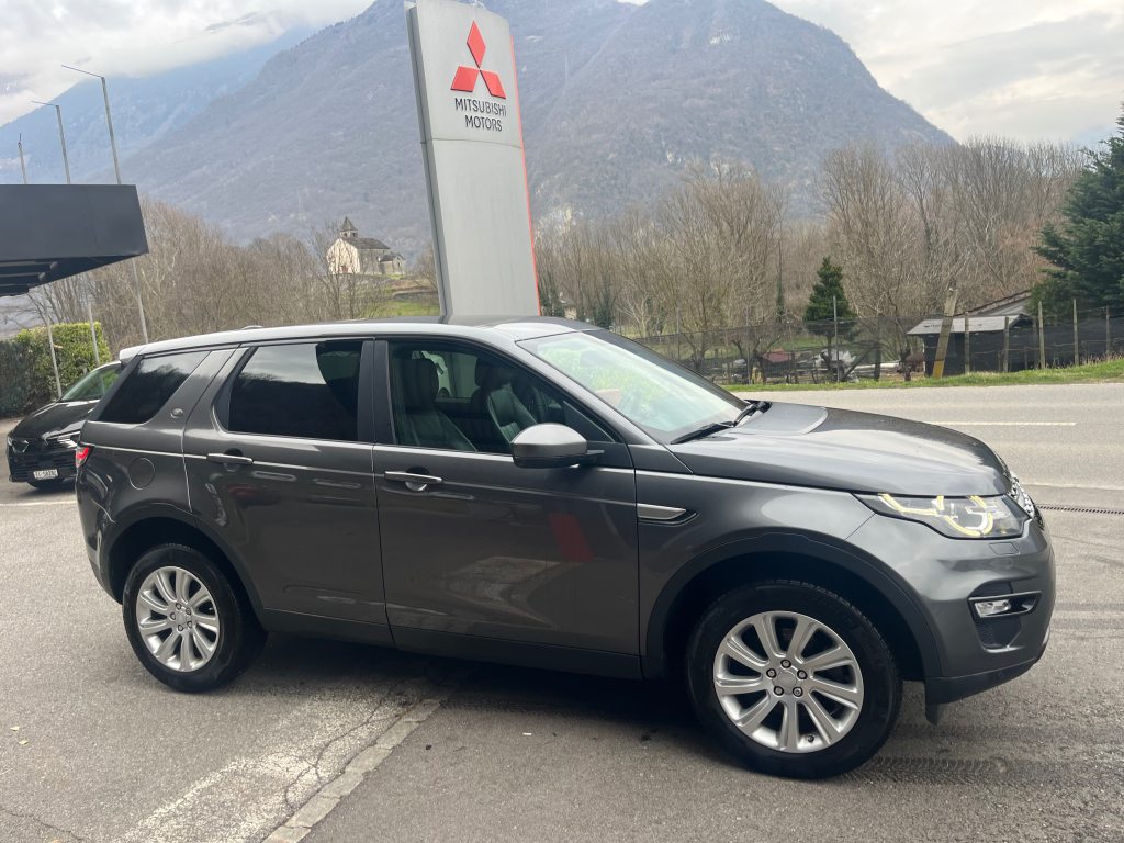 LAND ROVER DISCOVERY SPORT 2.0 TD4 HSE Luxury, Diesel, Second hand / Used, Automatic - 4