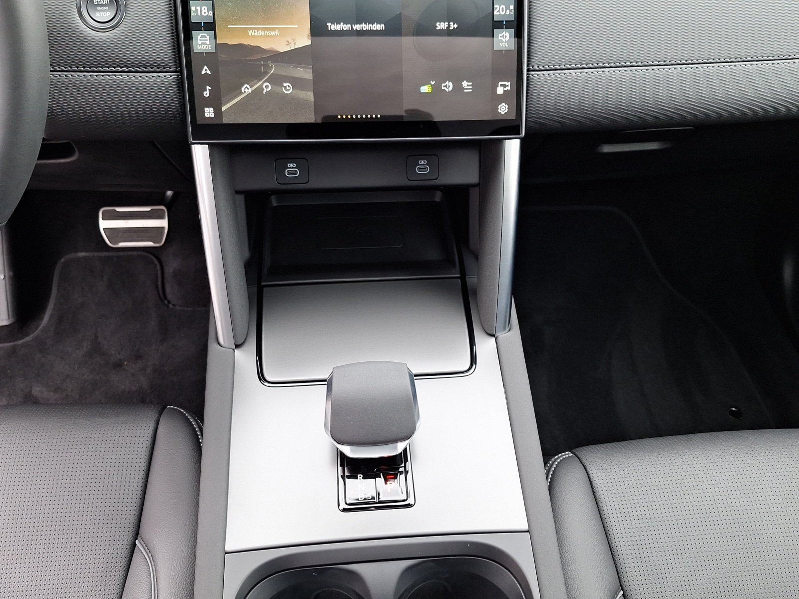 LAND ROVER Discovery Sport 1.5 T 300e Dynamic SE, Plug-in-Hybrid Petrol/Electric, Ex-demonstrator, Automatic - 7