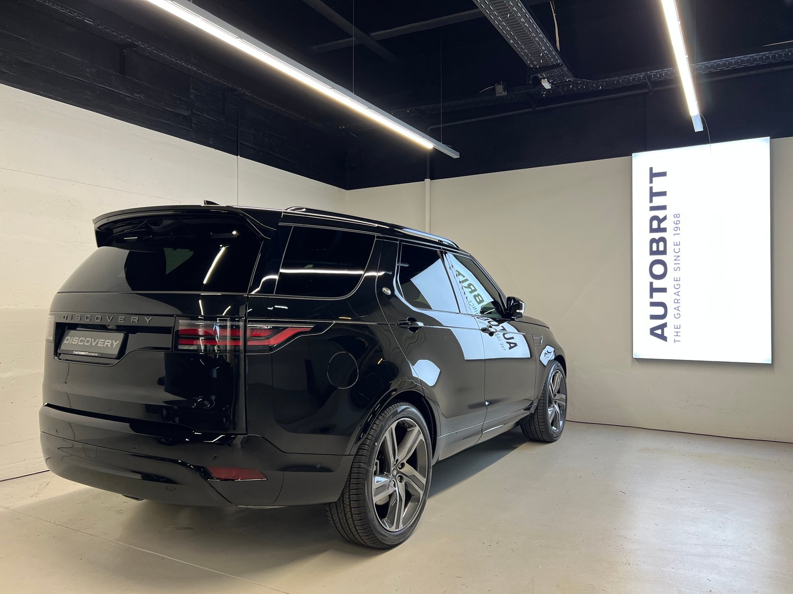LAND ROVER Discovery 3.0 D I6 350 Dynamic HSE, Mild-Hybrid Diesel/Elektro, Neuwagen, Automatik - 2