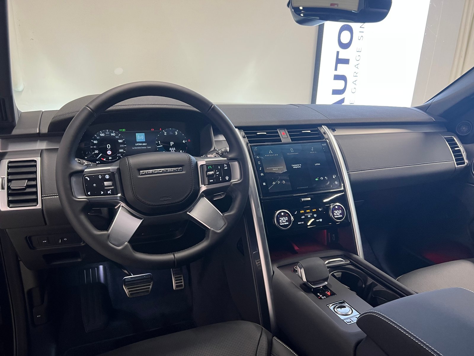 LAND ROVER Discovery 3.0 D I6 350 Dynamic HSE, Mild-Hybrid Diesel/Elektro, Neuwagen, Automatik - 3