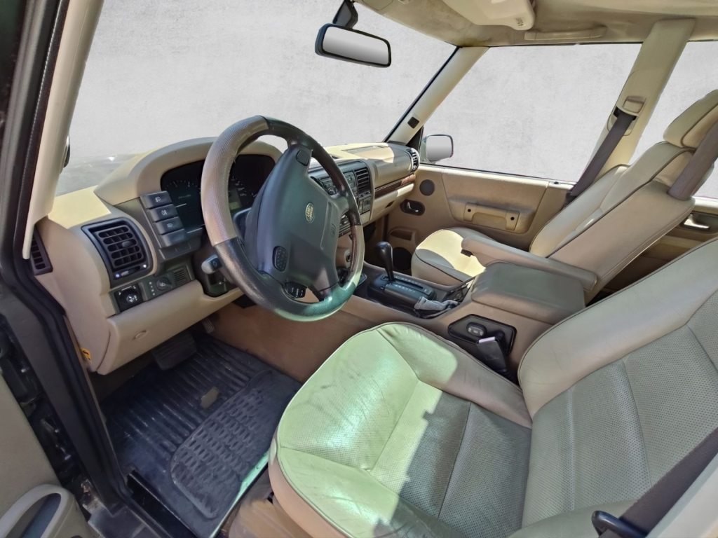 LAND ROVER Discovery 4.0 ES, Essence, Occasion / Utilisé - 7