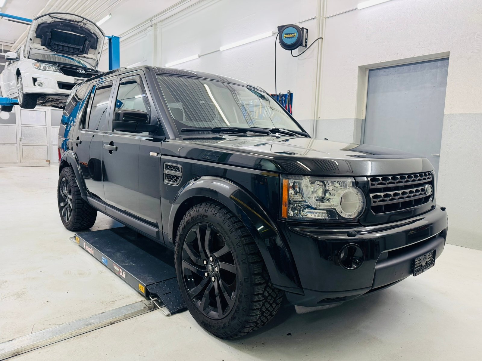 LAND ROVER Discovery 3.0 TDV6 HSE Automatic, Diesel, Occasion / Gebraucht, Automatik - 3