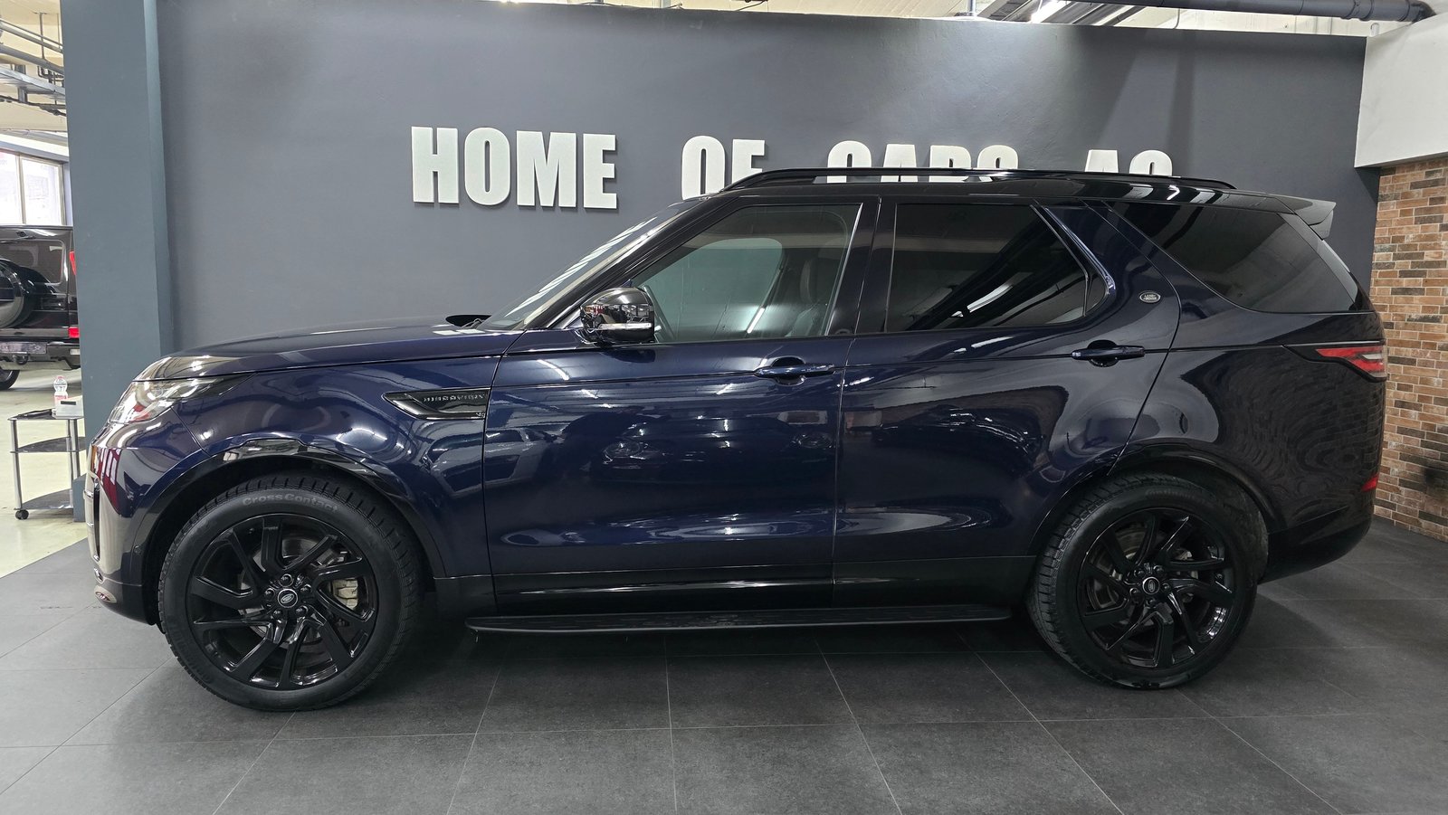 LAND ROVER Discovery 3.0 TD6 HSE Luxury Automatic, Diesel, Occasion / Utilisé, Automatique - 6