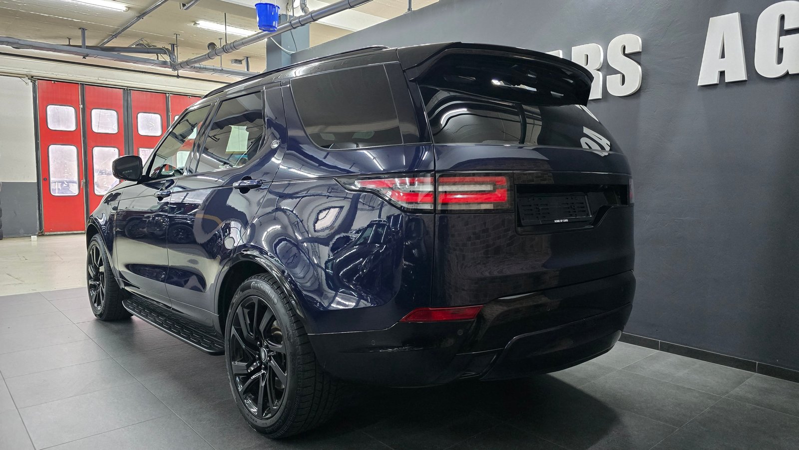 LAND ROVER Discovery 3.0 TD6 HSE Luxury Automatic, Diesel, Occasion / Utilisé, Automatique - 7