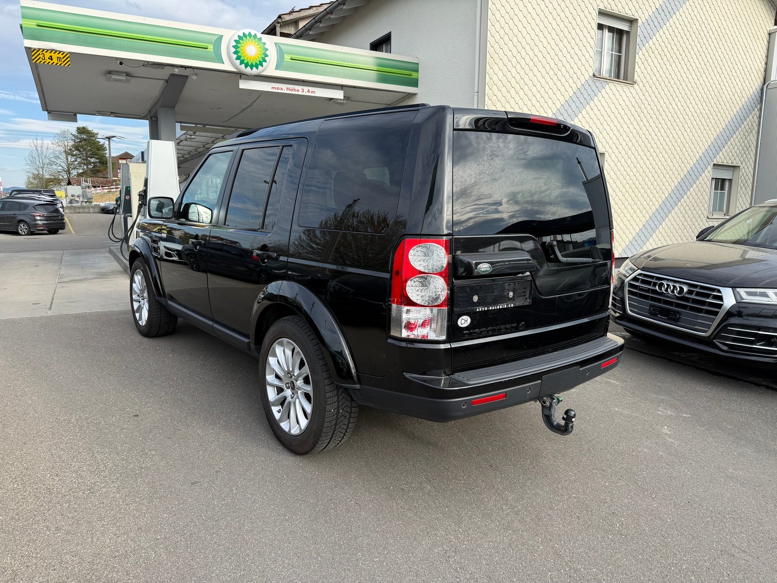 LAND ROVER Discovery 3.0 SDV6 HSE Automatic, Diesel, Occasion / Utilisé, Automatique - 4