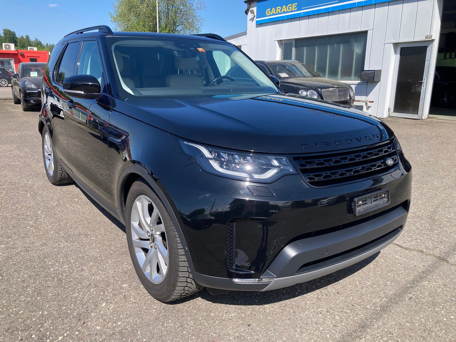 LAND ROVER Discovery 3.0 TD6 SE Automatic, Diesel, Second hand / Used, Automatic - 3
