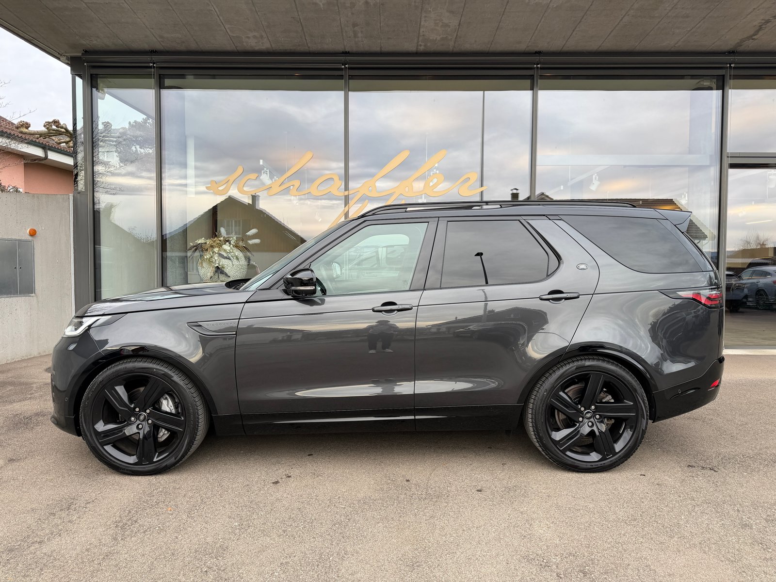 LAND ROVER Discovery 3.0D I6 300 R-Dynamic HSE AWD Automatic, Diesel, Occasioni / Usate, Automatico - 5