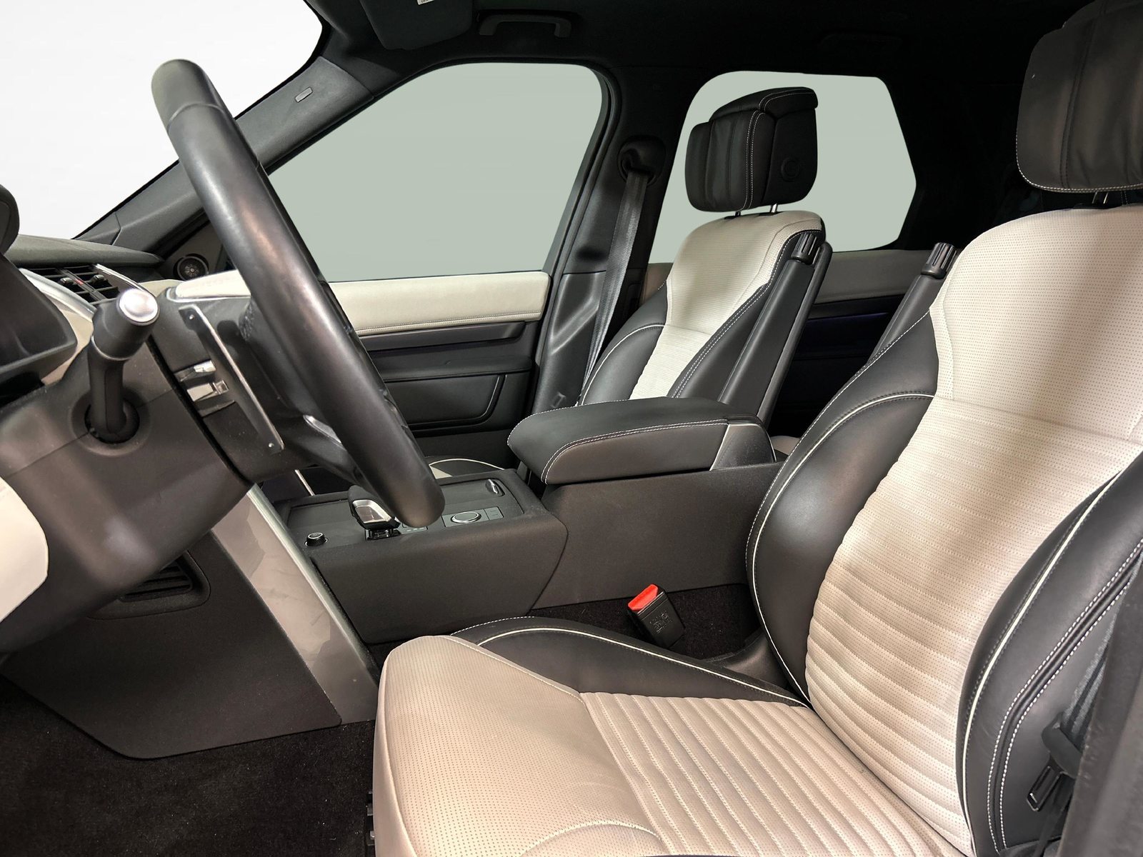 LAND ROVER Discovery 3.0 I6 Metropolitan Edition, Hybride Léger Essence/Électricité, Occasion / Utilisé, Automatique - 3