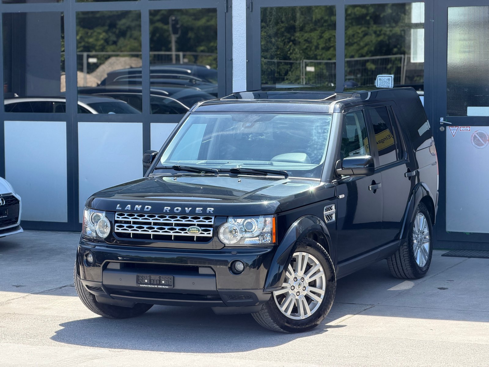 LAND ROVER Discovery 3.0 TDV6 HSE Automatic