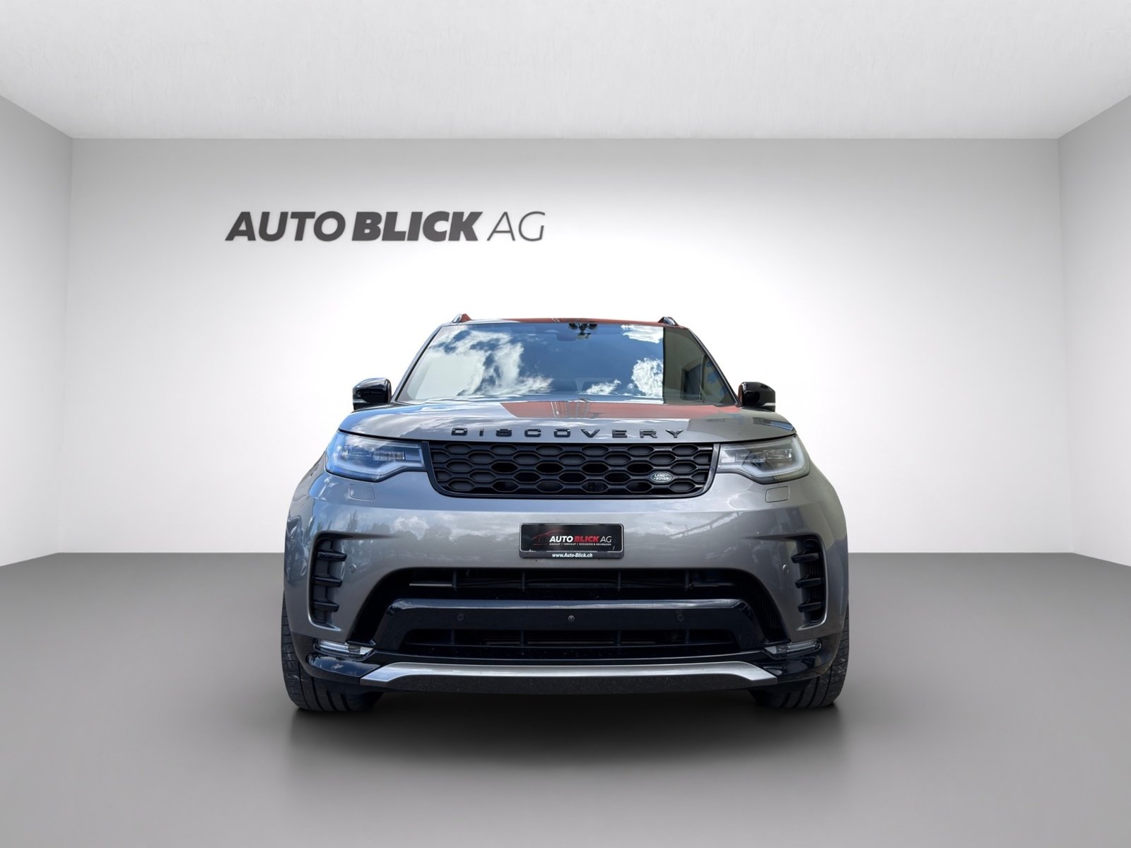 LAND ROVER Discovery 3.0D I6 300 R-Dynamic HSE AWD Automatic, Diesel, Occasion / Gebraucht, Automatik - 3