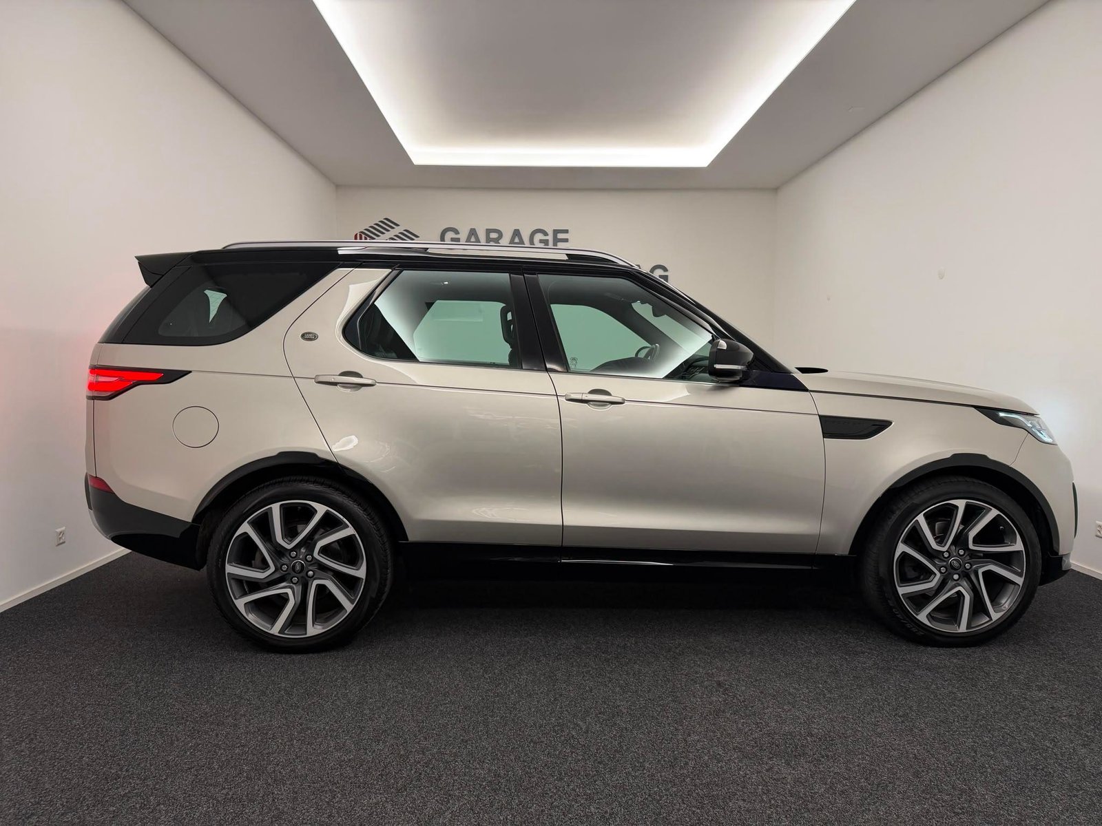 LAND ROVER Discovery 3.0 Si6 HSE Luxury, Petrol, Second hand / Used, Automatic - 4