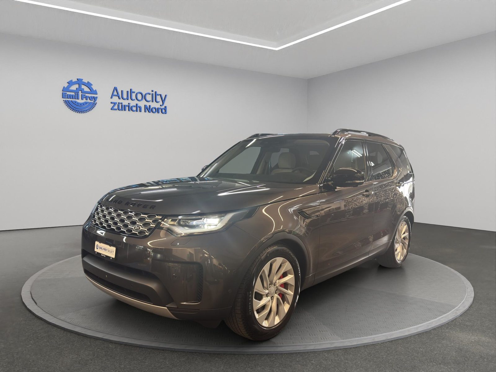 LAND ROVER Discovery 3.0 D I6 300 S