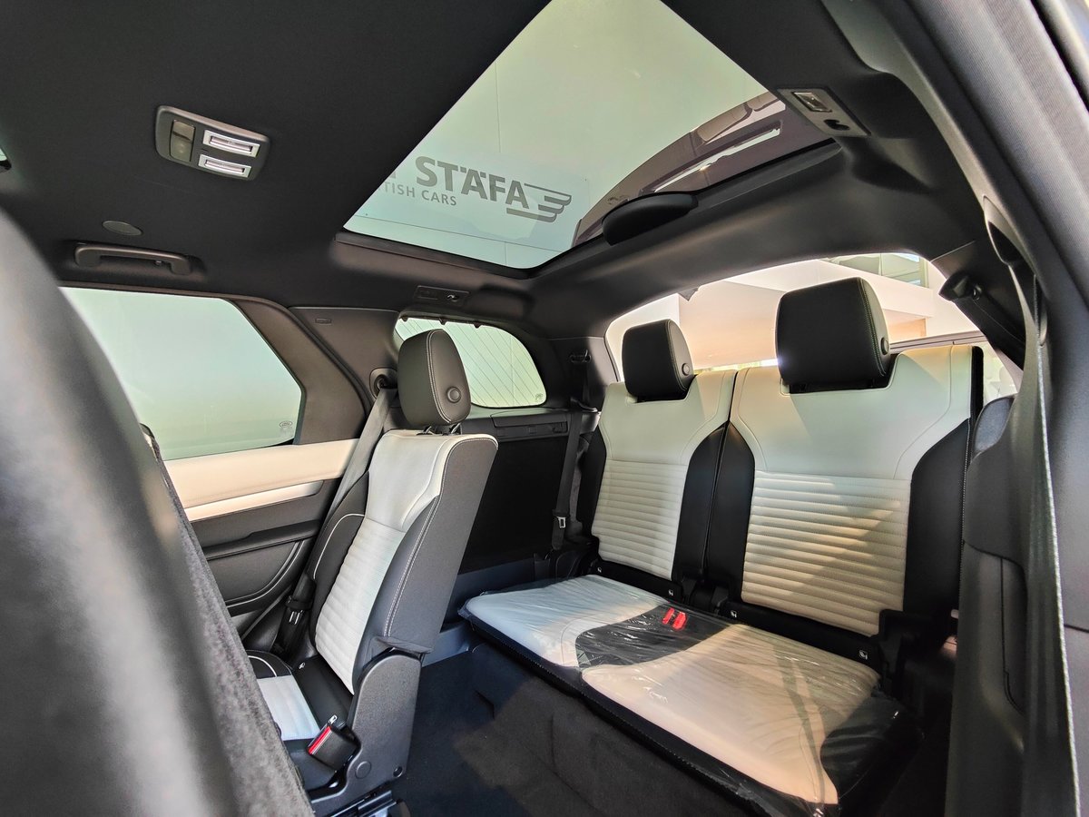 LAND ROVER Discovery 3.0 i6 360 R-Dynamic HSE AWD Automatic, Petrol, Ex-demonstrator, Automatic - 7