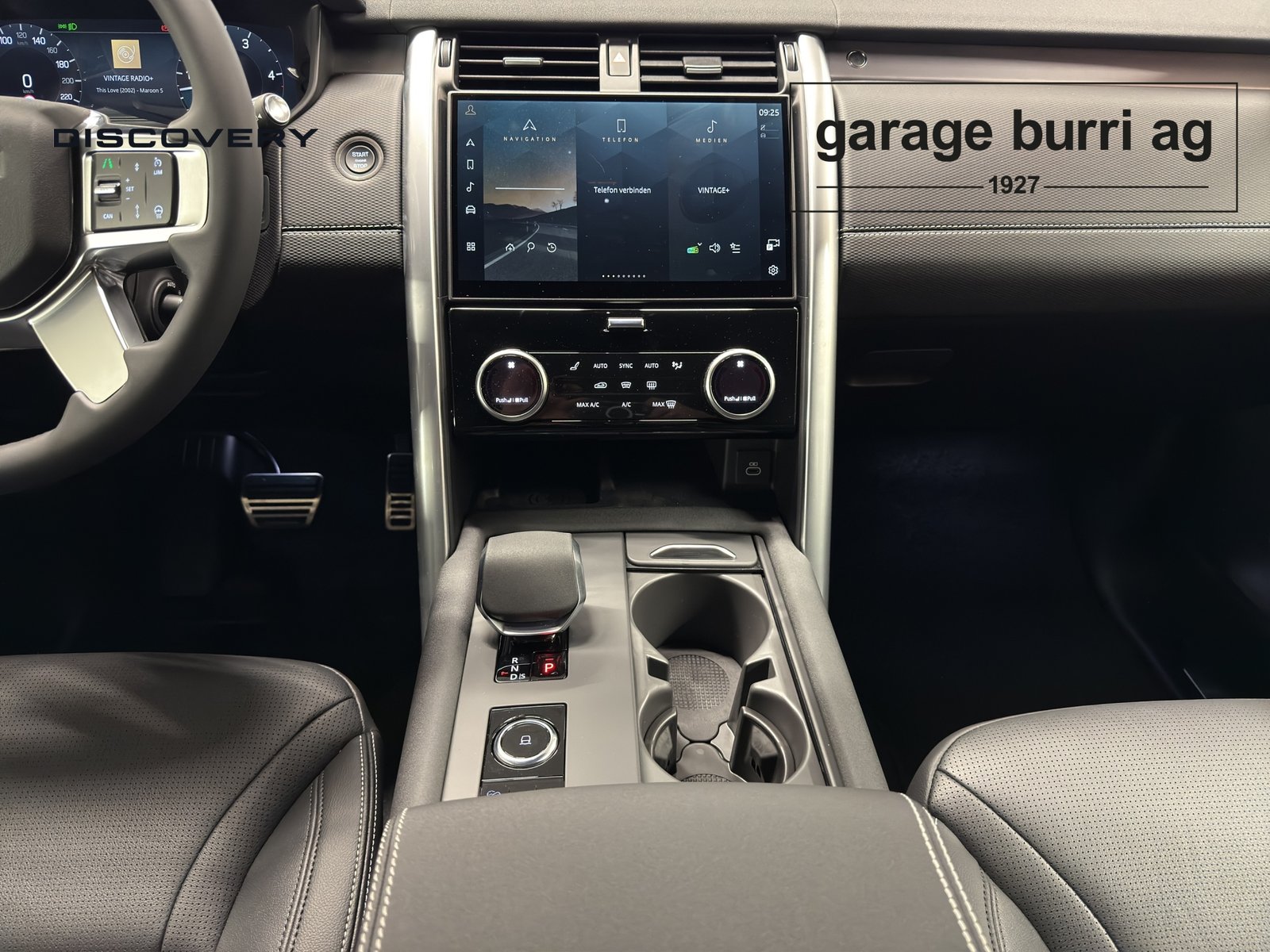LAND ROVER Discovery 3.0 D I6 250 Dynamic SE, Mild-Hybrid Diesel/Electric, Ex-demonstrator, Automatic - 7