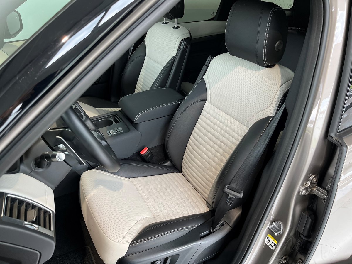 LAND ROVER Discovery 3.0 i6 360 R-Dynamic S AWD Automatic, Essence, Occasion / Utilisé, Automatique - 6