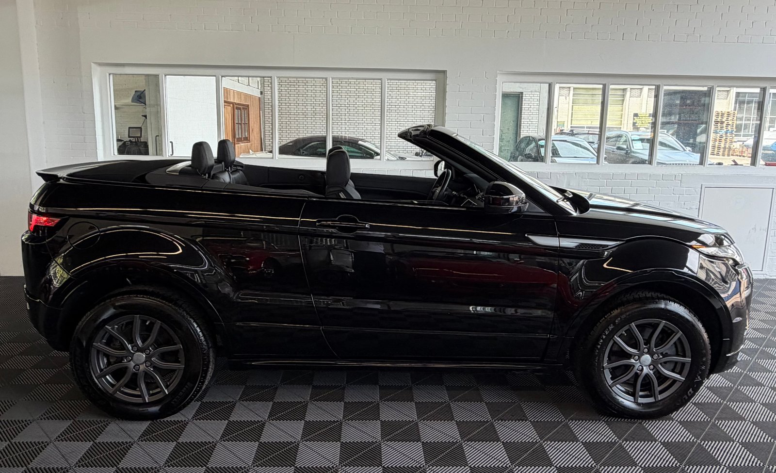 LAND ROVER Range Rover Evoque Convert. 2.0Si4 HSE Dynamic AT, Benzin, Occasion / Gebraucht, Automatik - 3