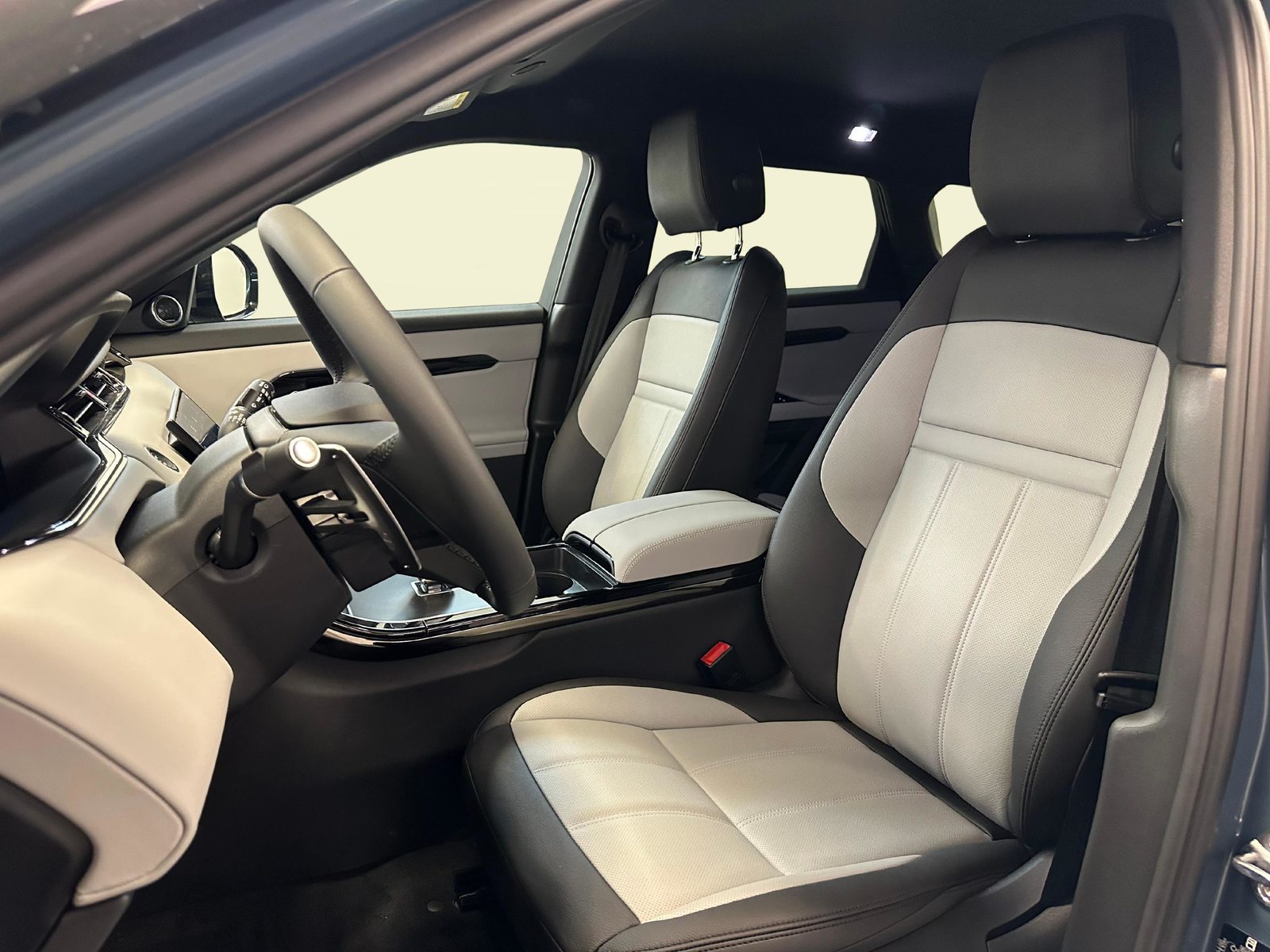 LAND ROVER Range Rover Evoque 1.5 T 270e Dynamic SE, Plug-in-Hybrid Benzina/Elettrica, Auto nuove, Automatico - 5