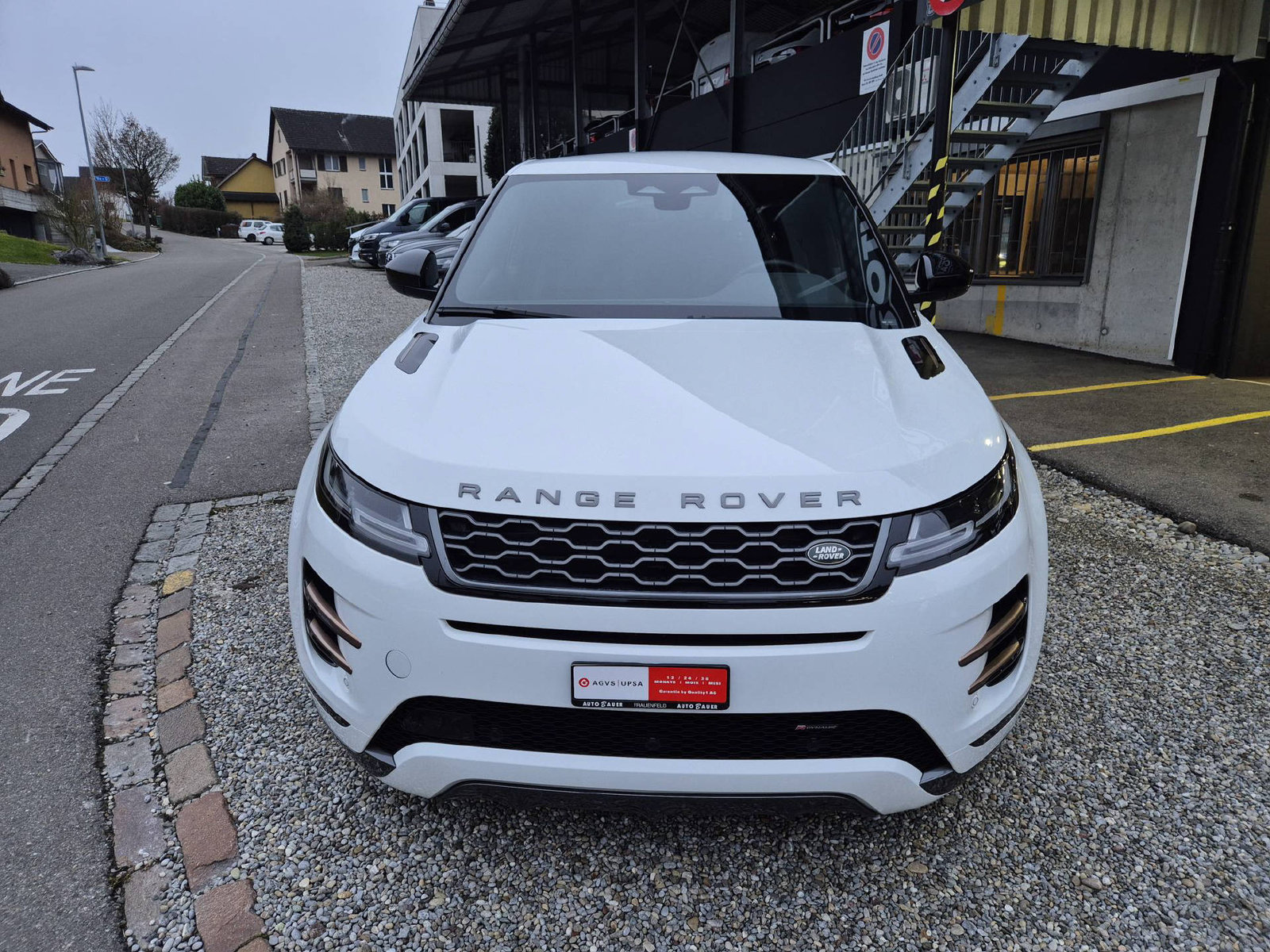LAND ROVER Range Rover Evoque 2.0 T R-Dynamic SE, Hybride Léger Essence/Électricité, Occasion / Utilisé, Automatique - 4
