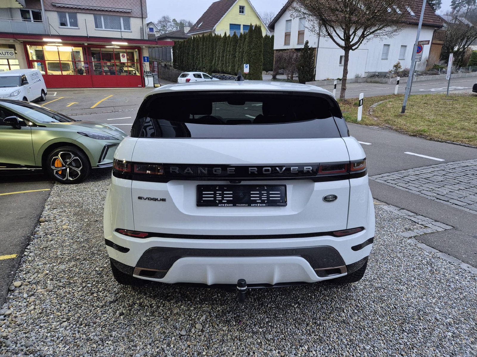 LAND ROVER Range Rover Evoque 2.0 T R-Dynamic SE, Hybride Léger Essence/Électricité, Occasion / Utilisé, Automatique - 7