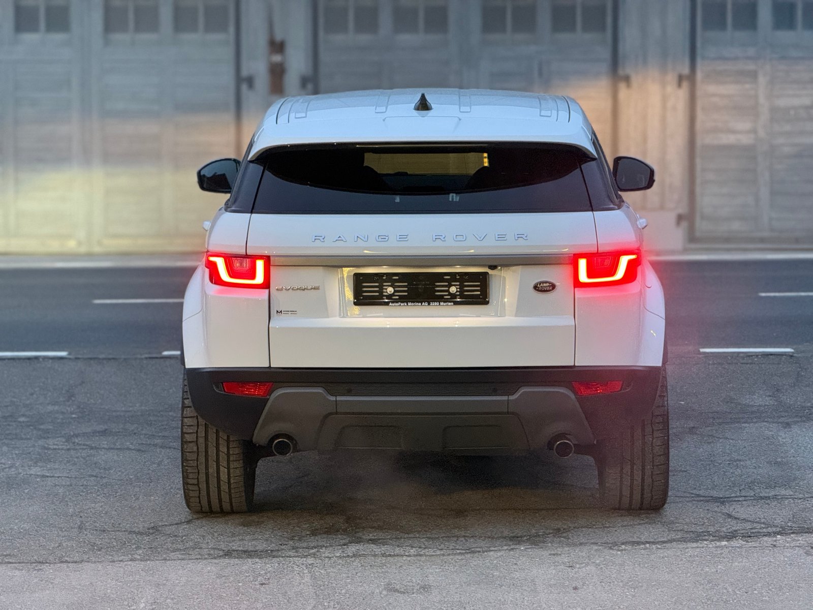 LAND ROVER Range Rover Evoque 2.0 TD4 Pure AT9, Diesel, Occasion / Gebraucht, Automatik - 6