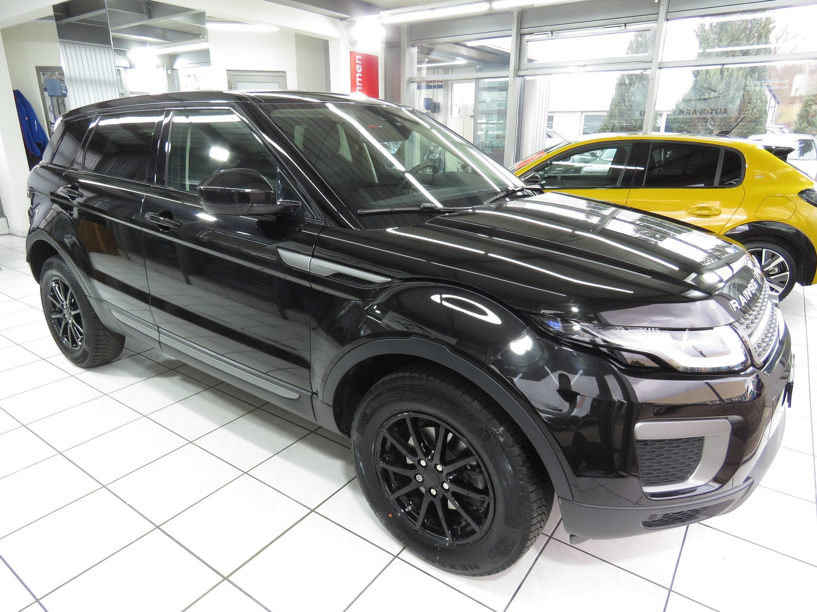 LAND ROVER Range Rover Evoque 2.0eD4 Pure 2WD, Diesel, Occasion / Gebraucht, Handschaltung - 3