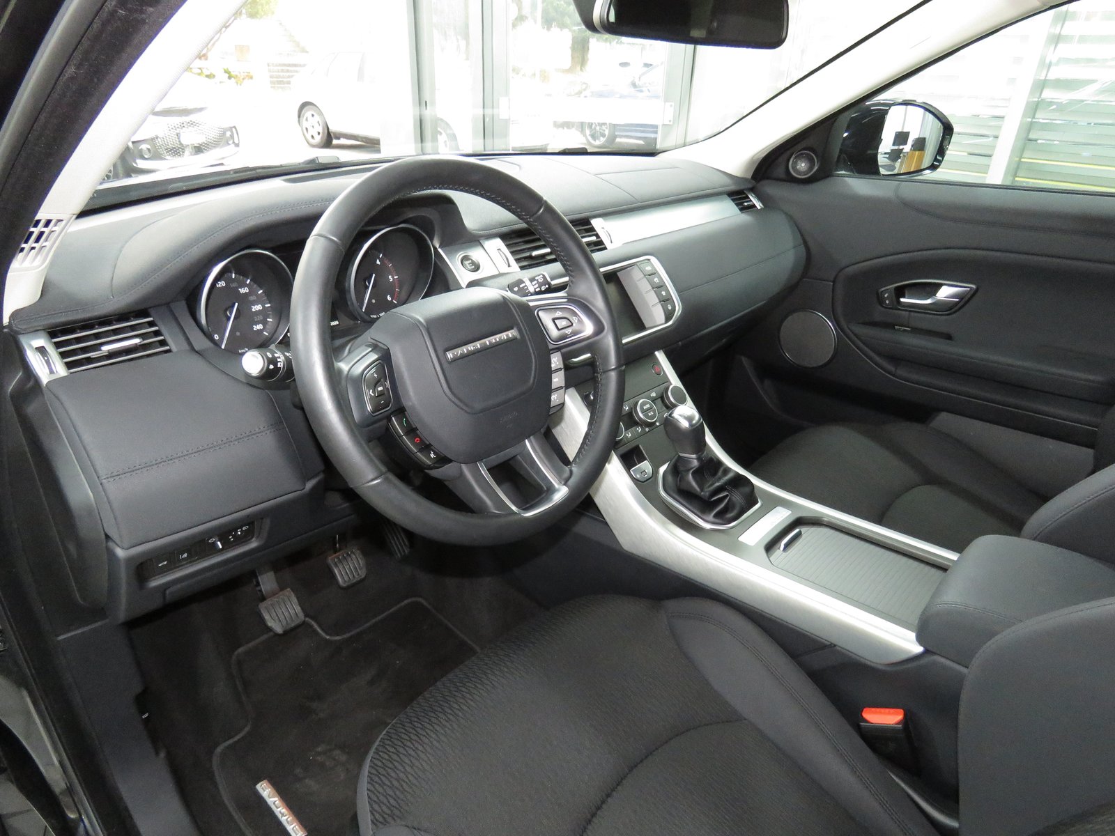 LAND ROVER Range Rover Evoque 2.0eD4 Pure 2WD, Diesel, Occasion / Gebraucht, Handschaltung - 7