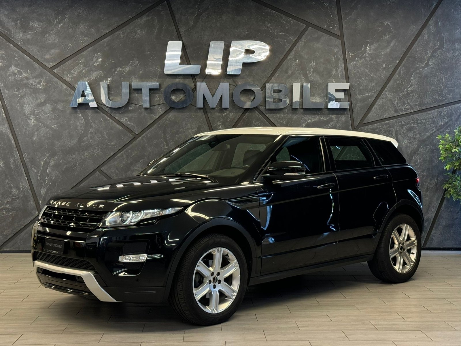 LAND ROVER Range Rover Evoque 2.2 SD4 Prestige