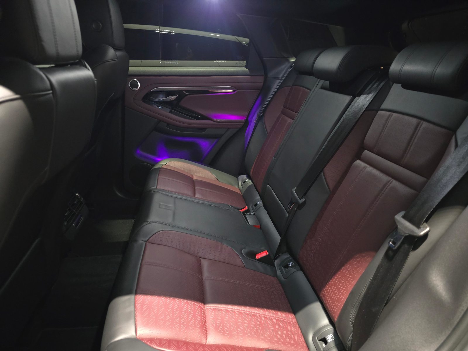 LAND ROVER Range Rover Evoque 2.0 T 250 R-Dynamic HSE, Mild-Hybrid Petrol/Electric, Second hand / Used, Automatic - 5