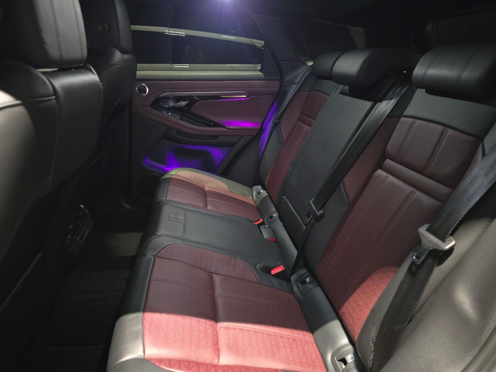 LAND ROVER Range Rover Evoque 2.0 T 250 R-Dynamic HSE, Mild-Hybrid Benzin/Elektro, Occasion / Gebraucht, Automatik - 5