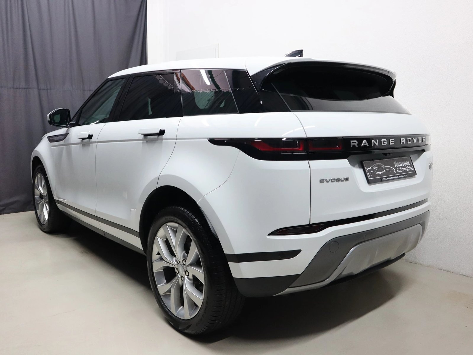 LAND ROVER Range Rover Evoque D 200 MHEV SE AT9 - Digital Co, Mild-Hybrid Diesel/Electric, Second hand / Used, Automatic - 4