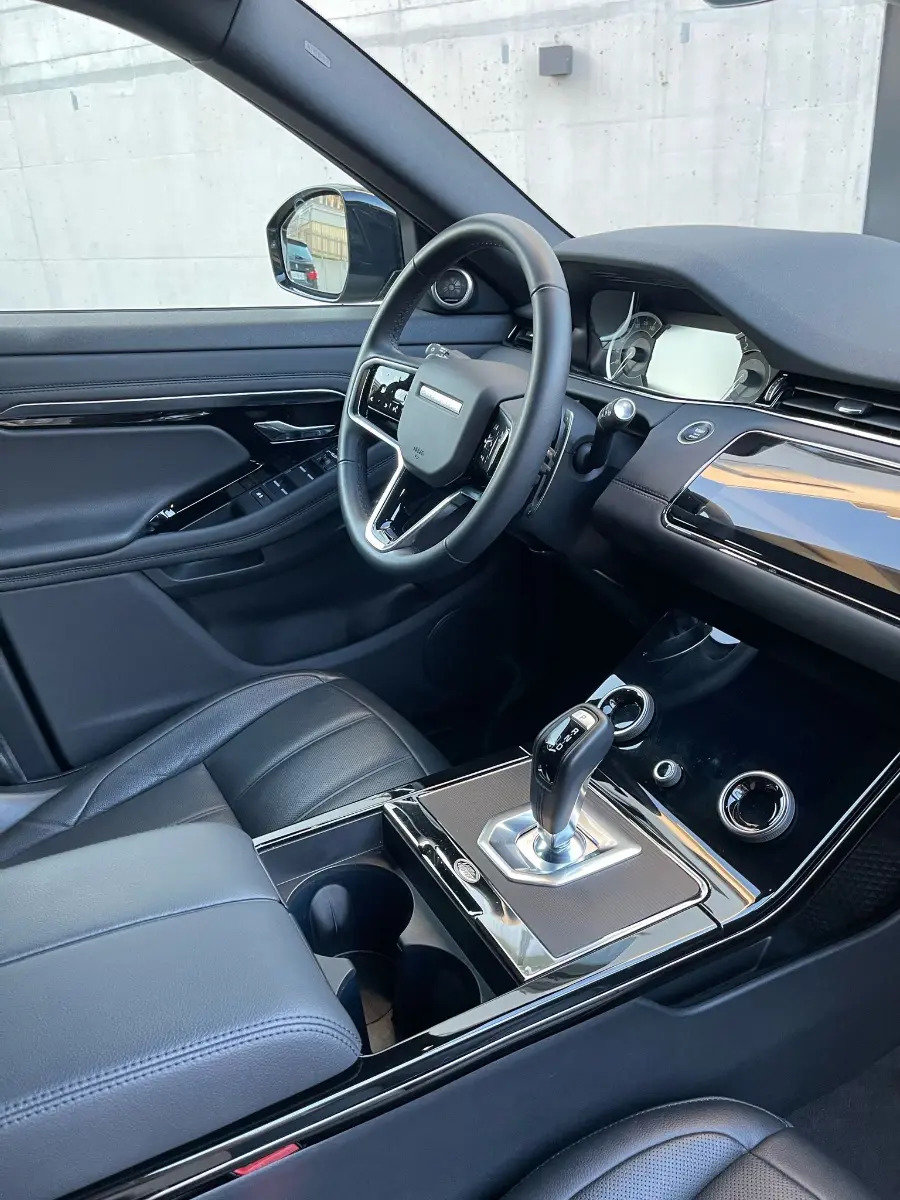 LAND ROVER Range Rover Evoque 2.0 D 200 R-Dynamic SE, Hybride Intégral Diesel/Électricité, Occasion / Utilisé, Automatique - 4