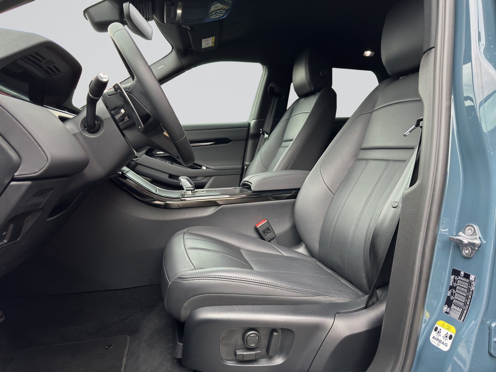 LAND ROVER Range Rover Evoque D200 Dynamic SE Black AT9, Hybride Léger Diesel/Électricité, Occasion / Utilisé, Automatique - 6