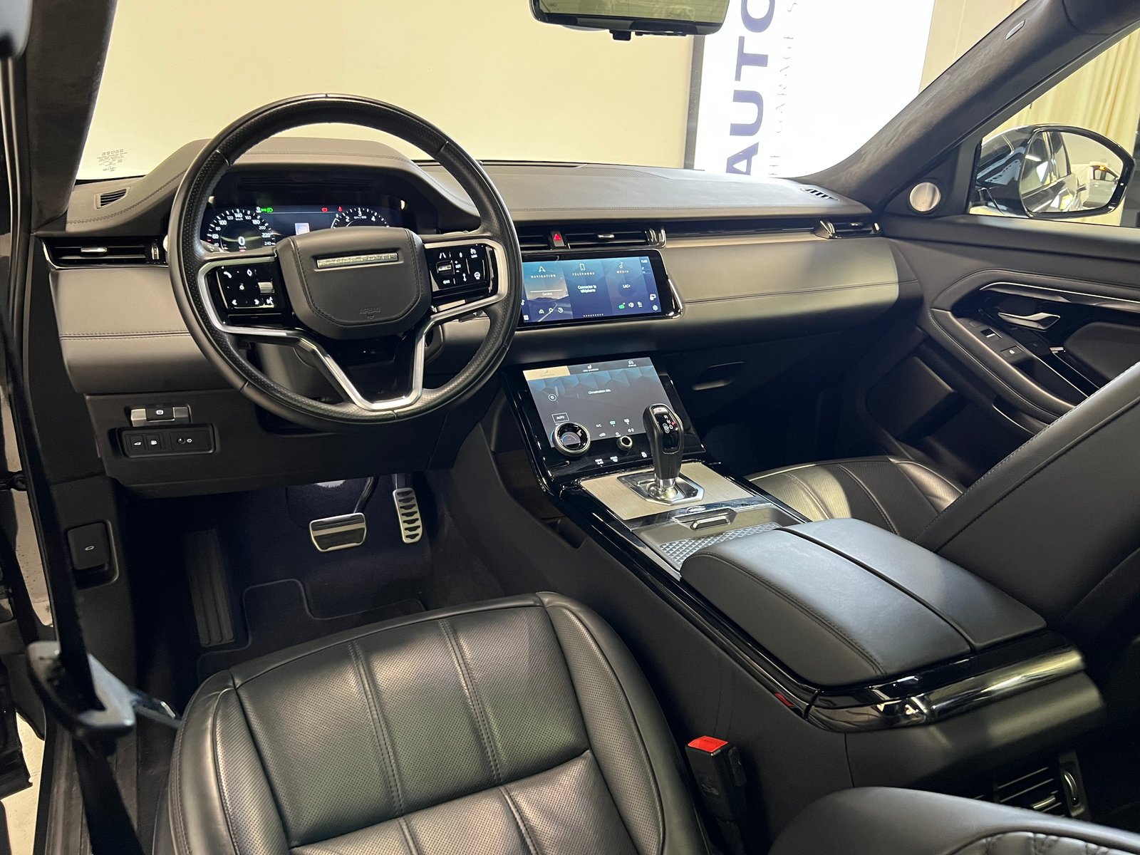 LAND ROVER Range Rover Evoque 1.5 T 300e R-Dynamic Autobiogr, Plug-in-Hybrid Benzin/Elektro, Occasion / Gebraucht, Automatik - 3