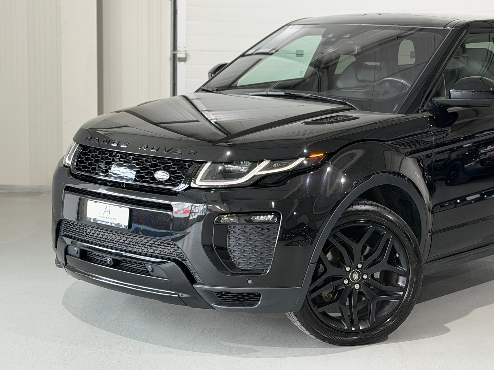 LAND ROVER Range Rover Evoque 2.0 Si4 HSE Dynamic AT9, Petrol, Second hand / Used, Automatic - 2