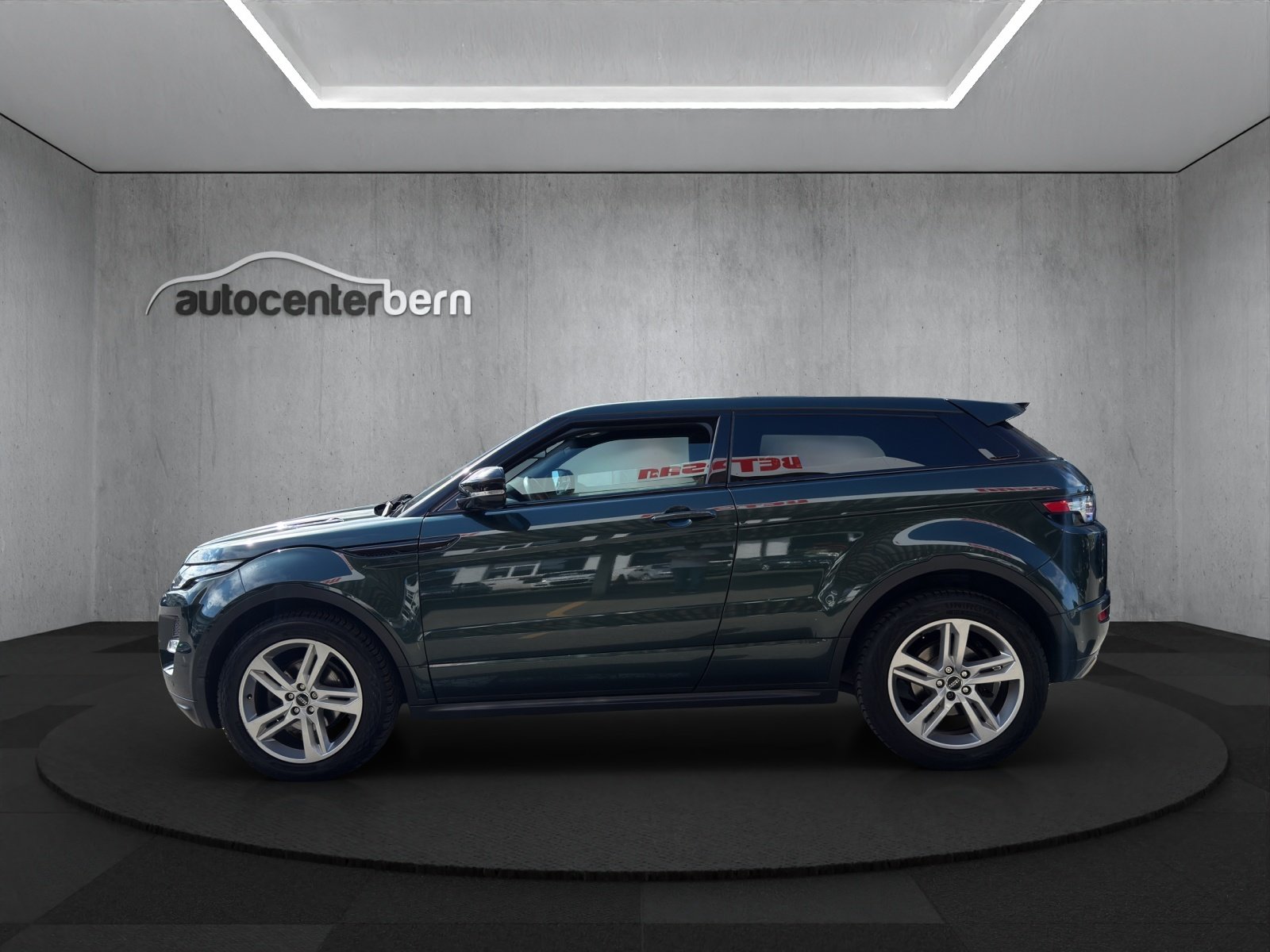 LAND ROVER Range Rover Evoque 2.2 SD4 Pure AT6, Diesel, Occasion / Utilisé, Automatique - 4