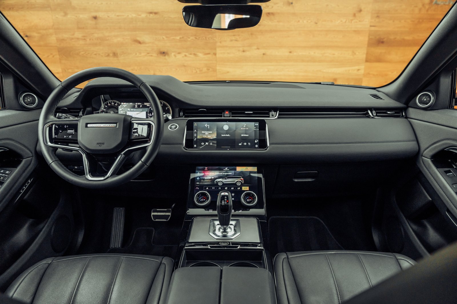 LAND ROVER Range Rover Evoque R-Dynamic P 250 SE AT9, Mild-Hybrid Petrol/Electric, Second hand / Used, Automatic - 5
