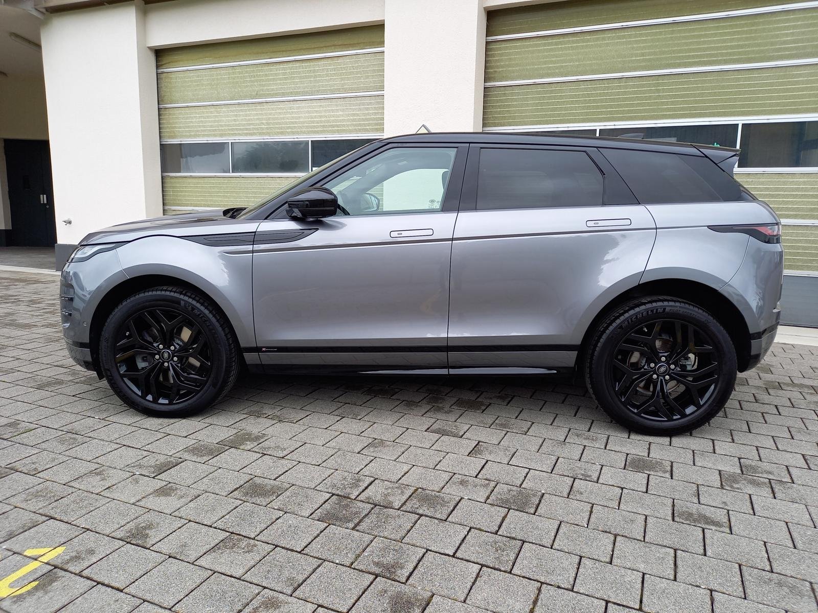 LAND ROVER Range Rover Evoque 2.0 T 250 R-Dynamic SE, Mild-Hybrid Petrol/Electric, Second hand / Used, Automatic - 3