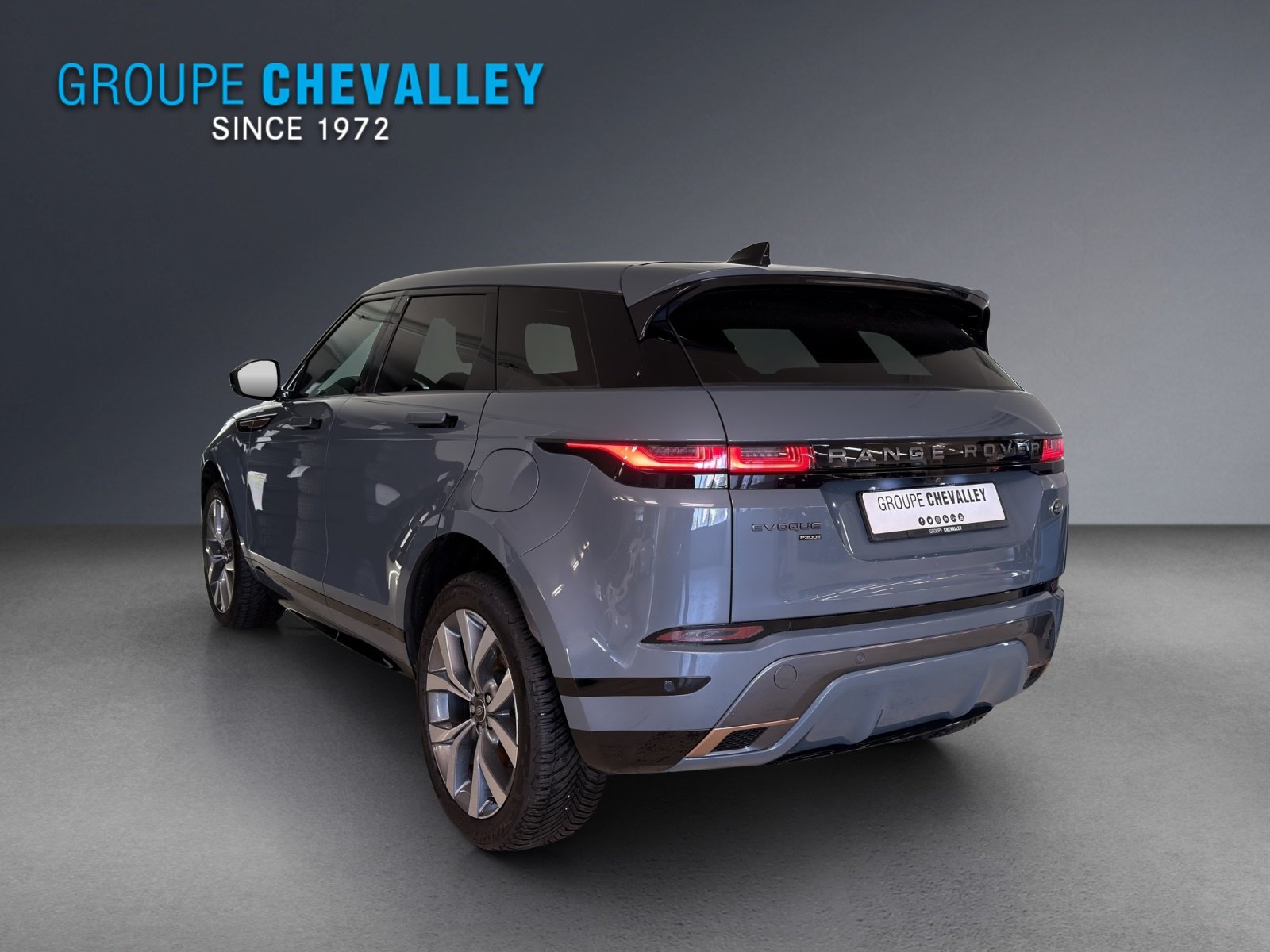 LAND ROVER Evoque R-Dynamic SE, Plug-in-Hybrid Petrol/Electric, Second hand / Used, Automatic - 4