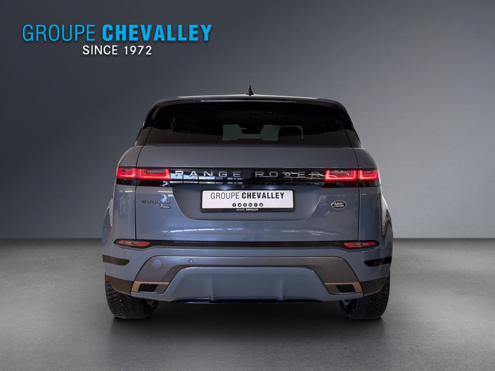 LAND ROVER Evoque R-Dynamic SE, Plug-in-Hybrid Petrol/Electric, Second hand / Used, Automatic - 5