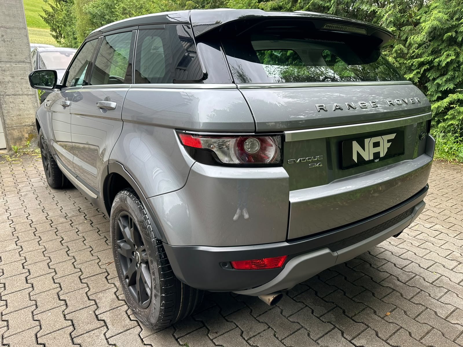 LAND ROVER Range Rover Evoque 2.0 Si4 Prestige AT6, Benzina, Occasioni / Usate, Automatico - 3