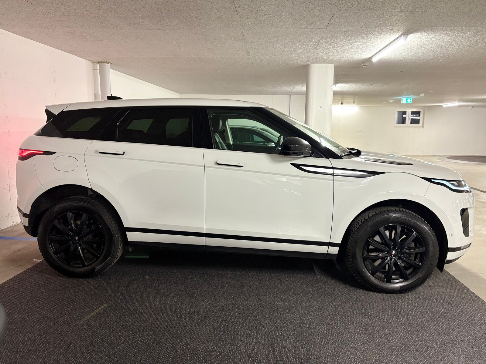 LAND ROVER Range Rover Evoque P 200 MHEV AT9, Hybride Léger Essence/Électricité, Occasion / Utilisé, Automatique - 5