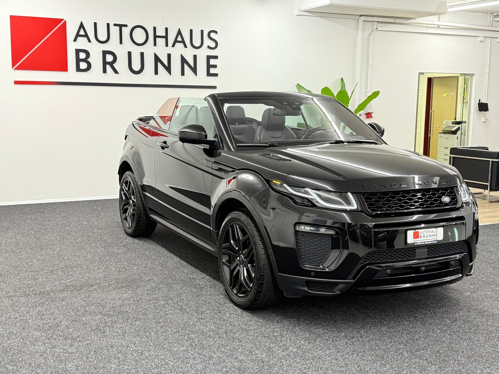 LAND ROVER Range Rover Evoque Conver. 2.0 TD4 HSE Dynamic AT, Diesel, Second hand / Used, Automatic - 5