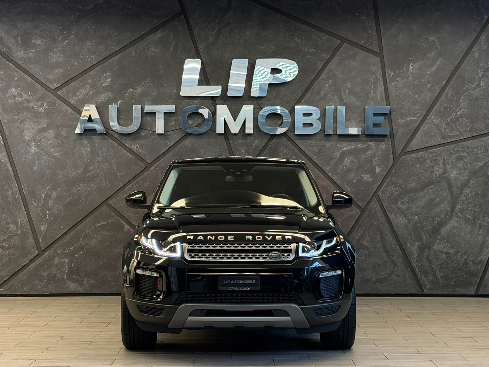 LAND ROVER Range Rover Evoque 2.0 TD4 Pure AT9, Diesel, Occasion / Utilisé, Automatique - 2