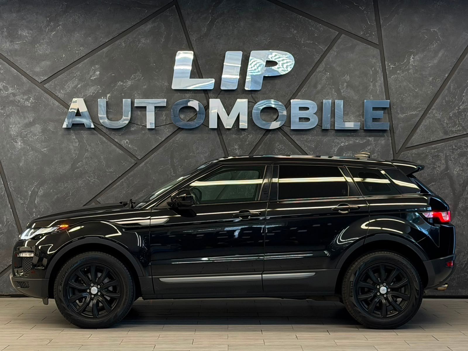 LAND ROVER Range Rover Evoque 2.0 TD4 Pure AT9, Diesel, Occasion / Utilisé, Automatique - 5